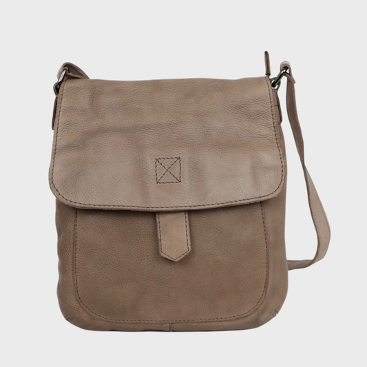 Bear Jip Leather Bag