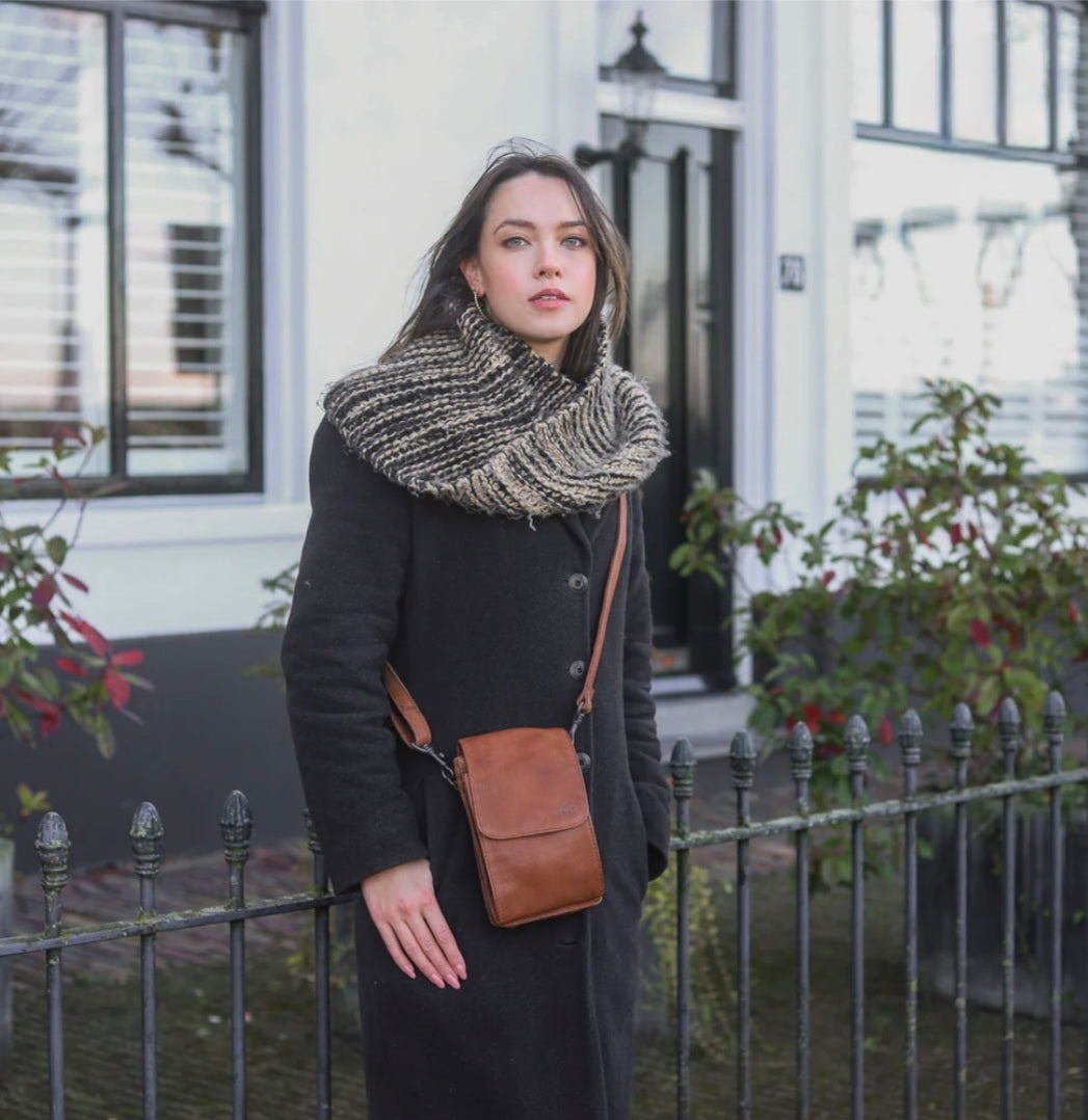 Robbie Cross Body Leather Bag