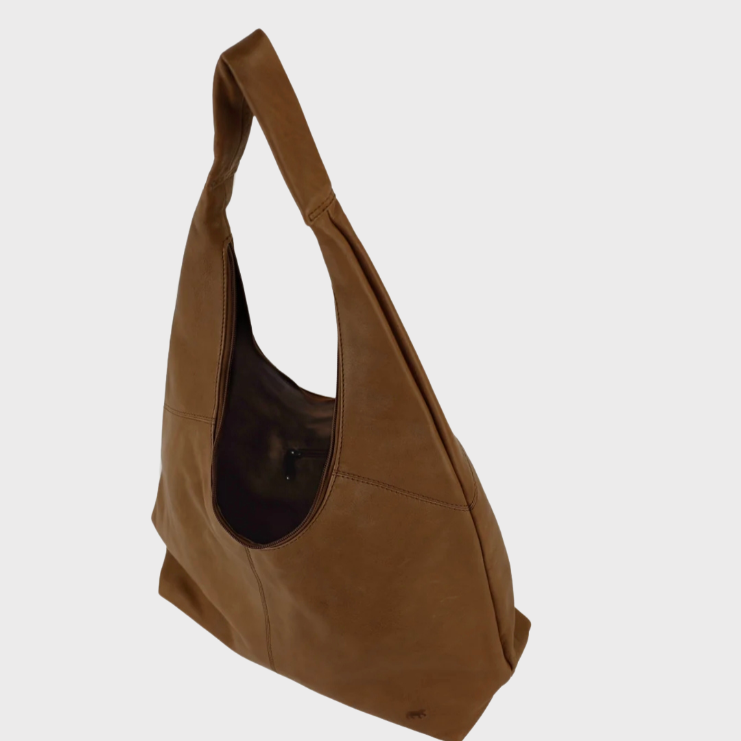 Bear Pauline Pouch Bag