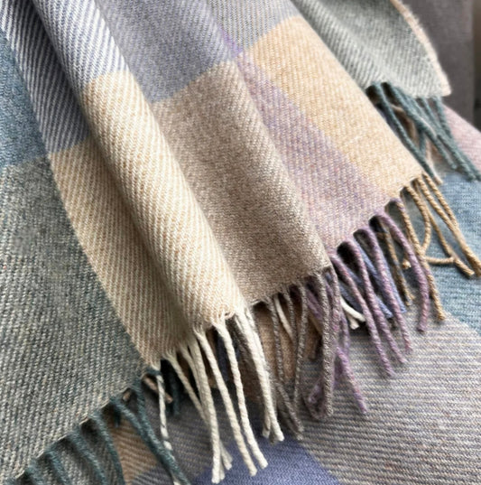 McNutt Supersoft Coastal Check Throw