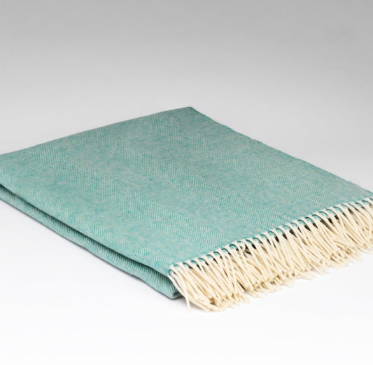 McNutt Supersoft Lambswool Throw Herringbone