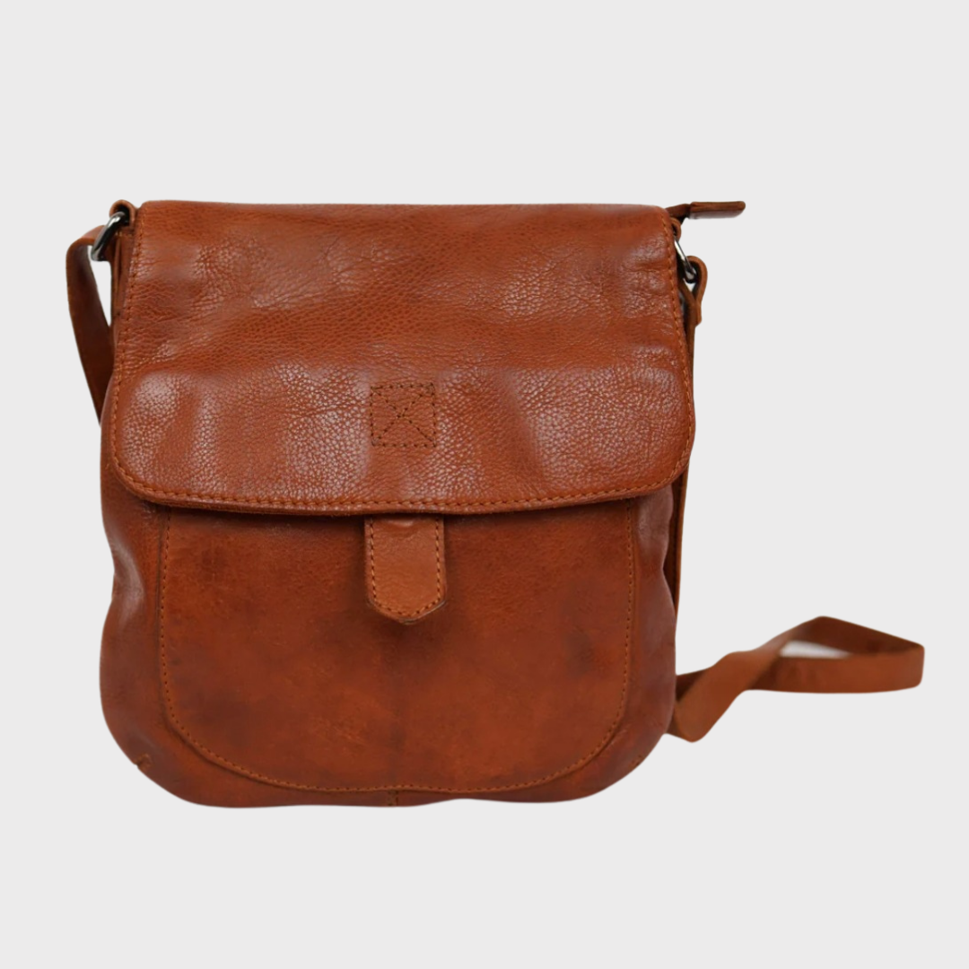 Bear Jip Leather Bag
