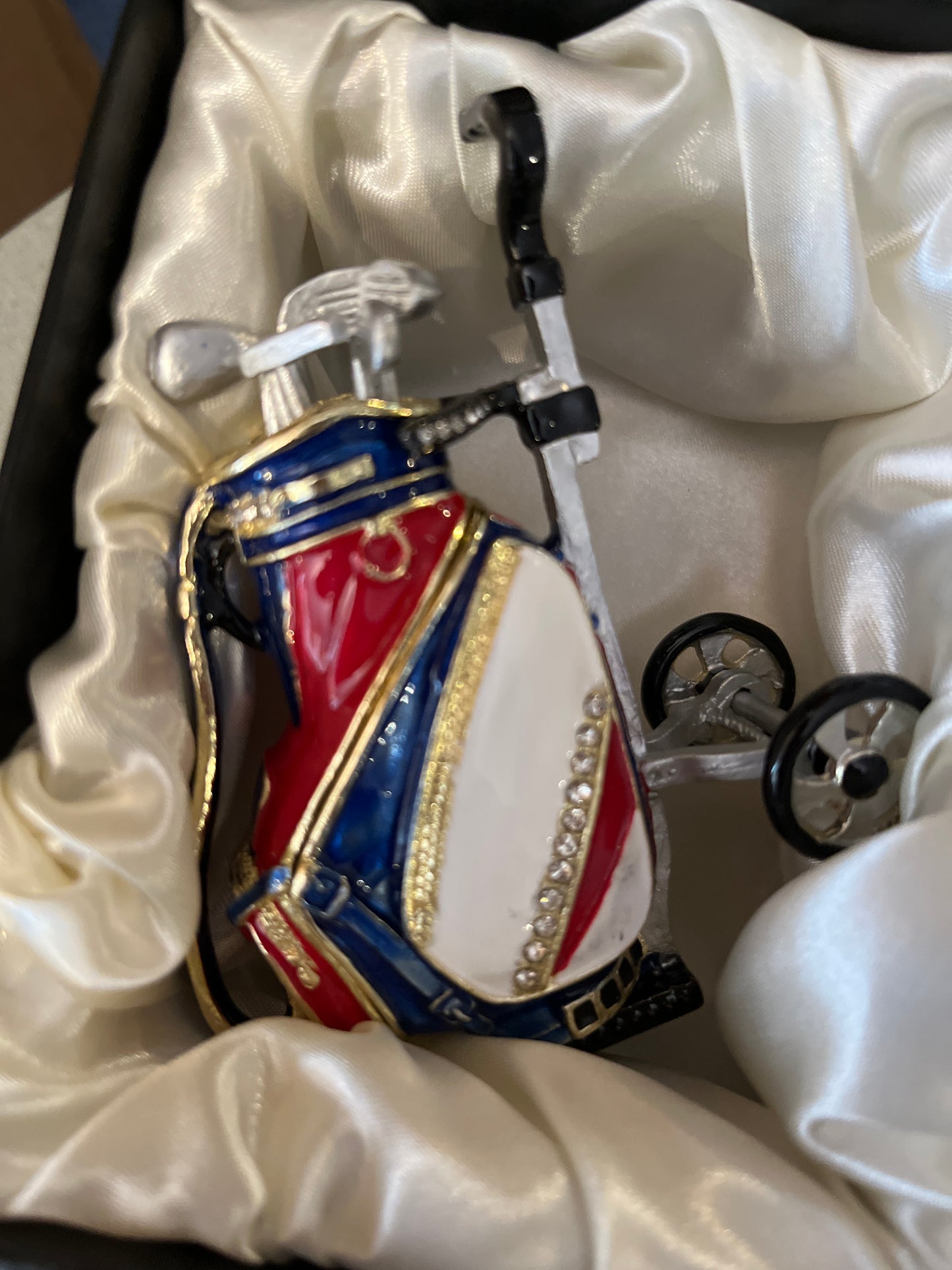Treasured T. Golf Bag
