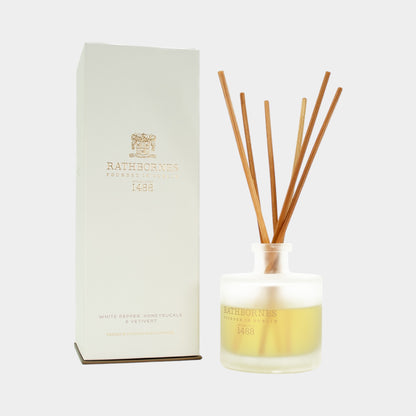 White Pepper, Honeysuckle & Vetivert Reed Diffuser