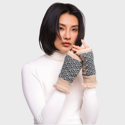 Agatha Wrist Warmers
