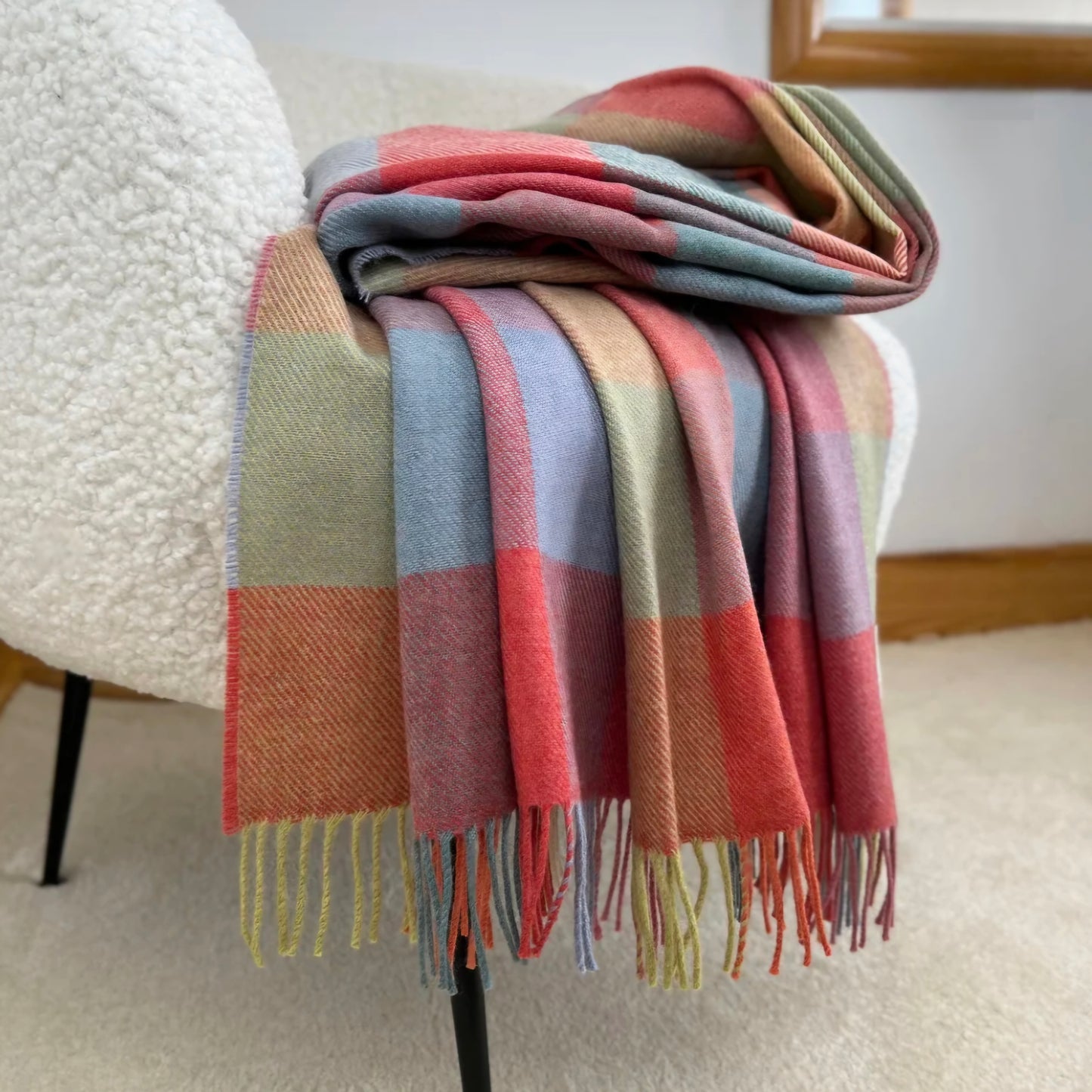 McNutt Supersoft Starburst Check Throw