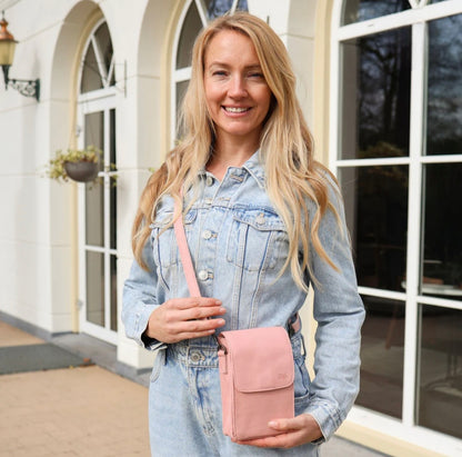 Robbie Cross Body Leather Bag