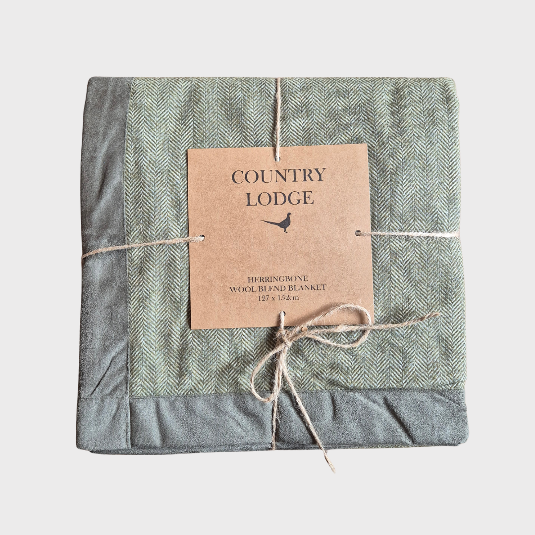 Country Lodge Herringbone Blanket Moss Green